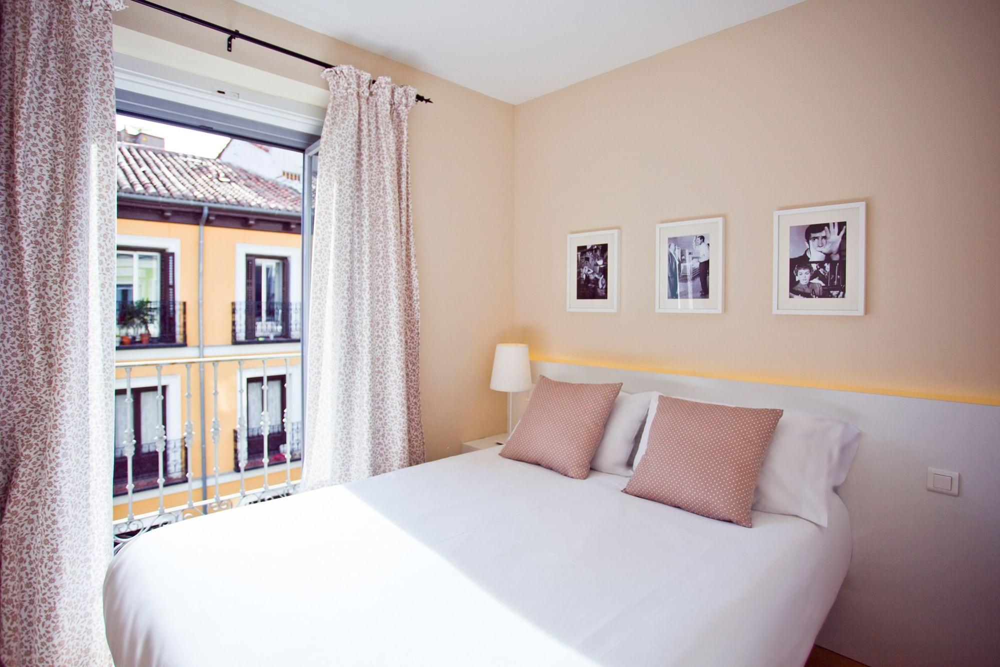 Apartment In The Centre Madrid Room photo