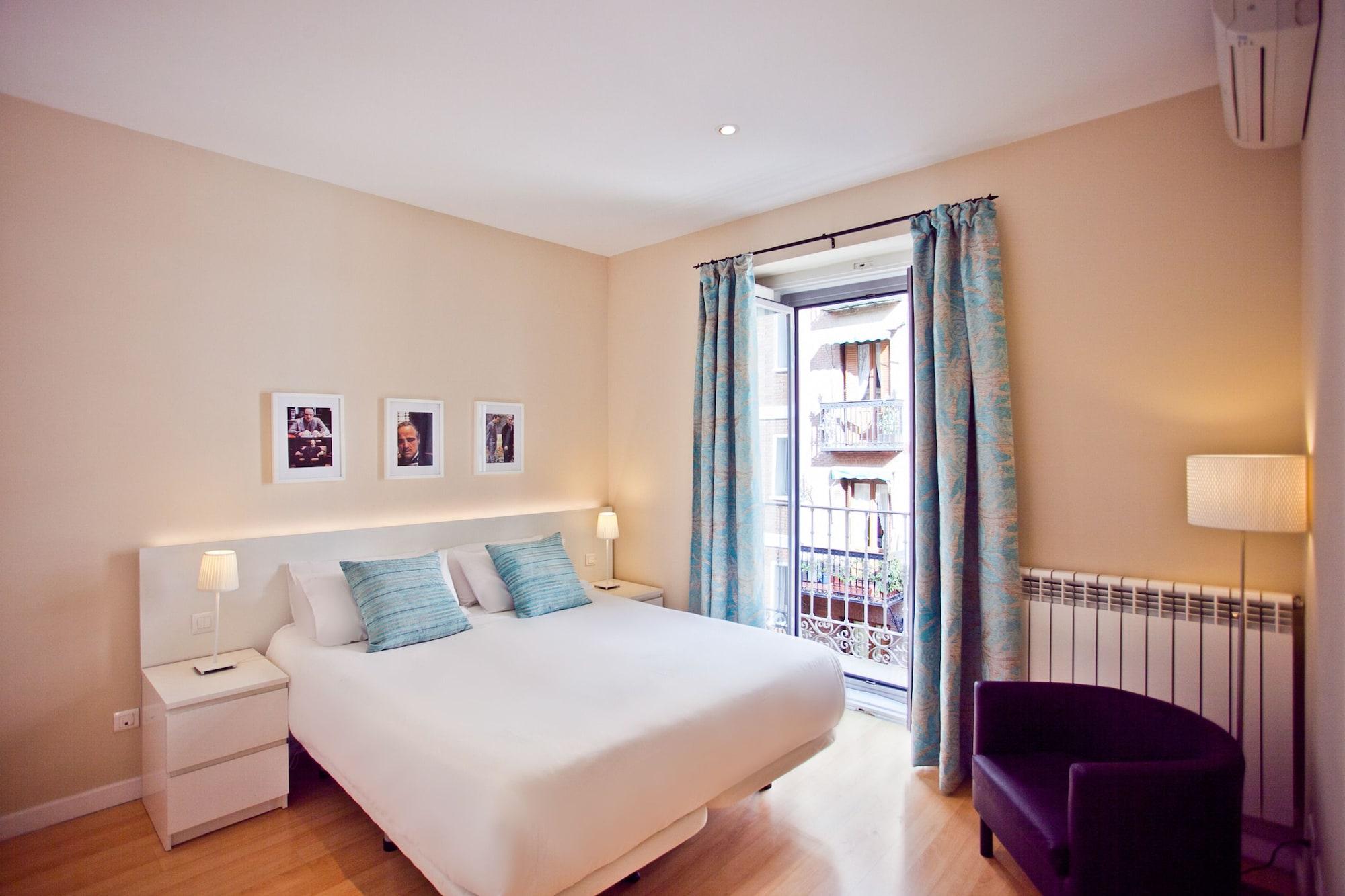 Apartment In The Centre Madrid Room photo